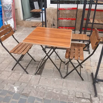 میز و صندلی چوبی ترند در رشت